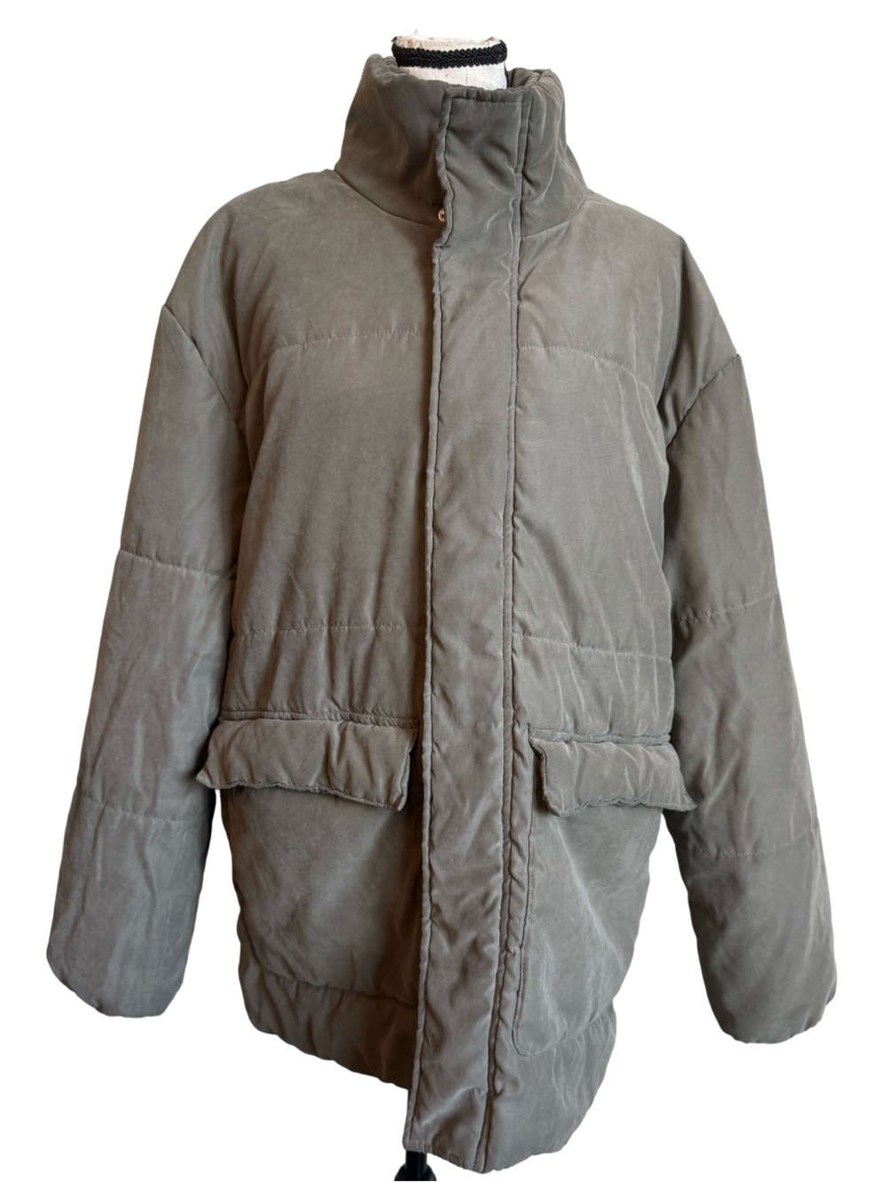 Request Gray Taupe Oversized Puffer Jacket Drawstring Waist Large